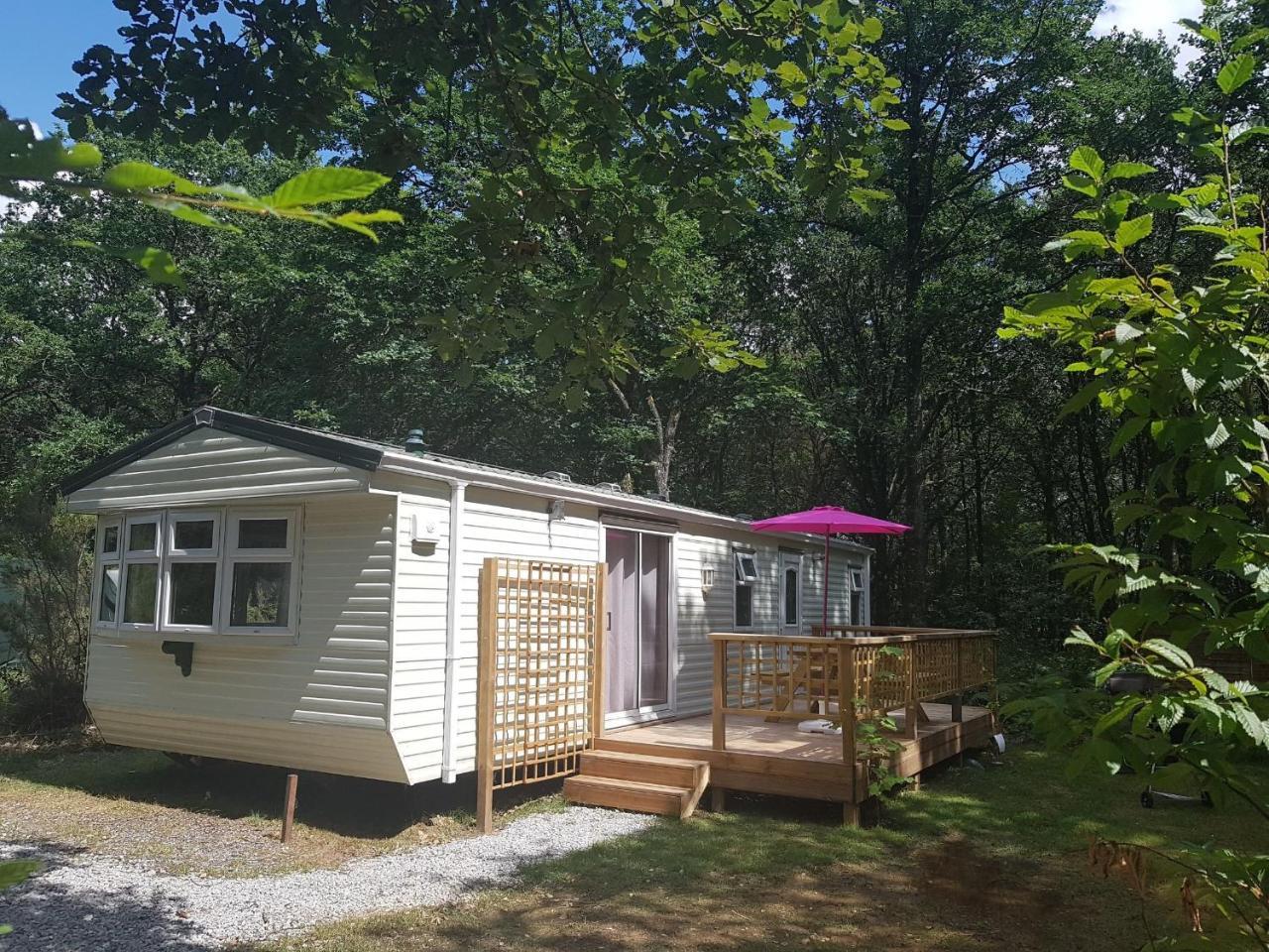 Camping Bois de St Hilaire Chalandray Chambre photo